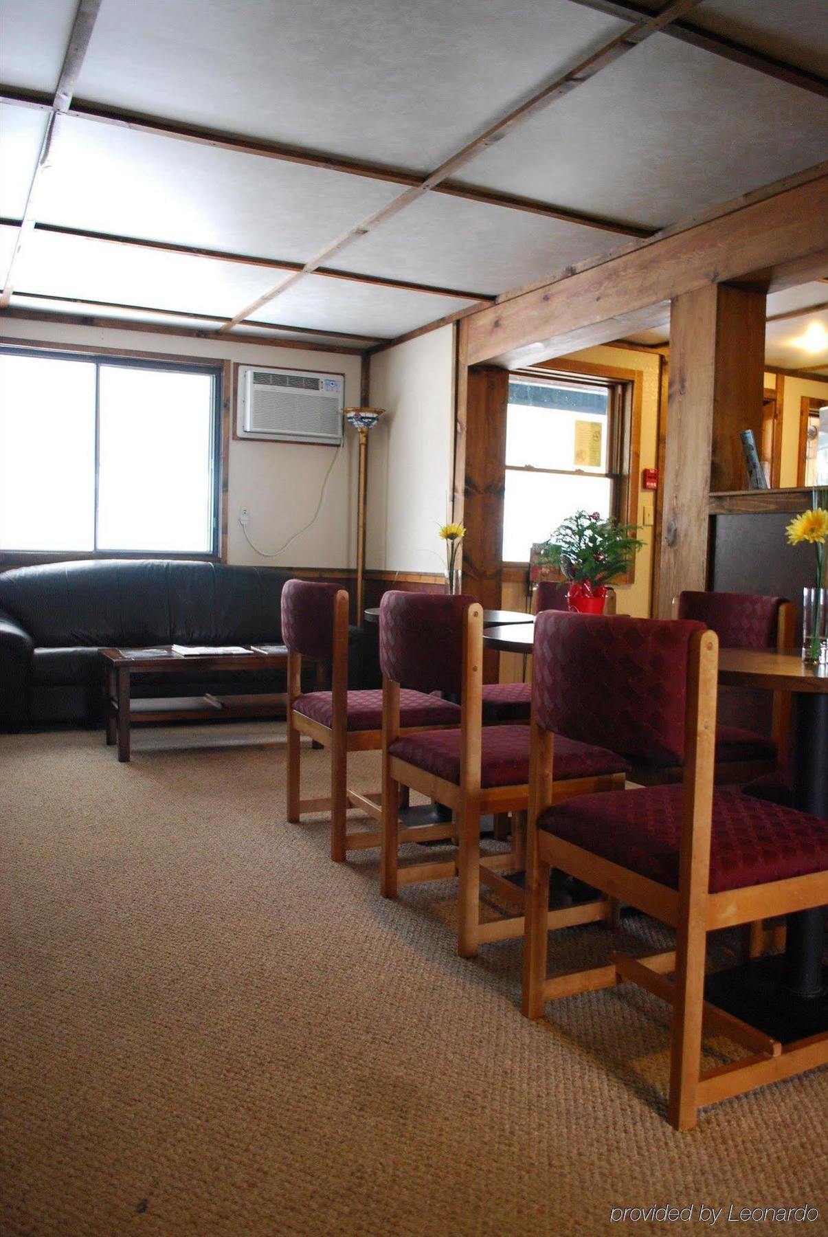 דדווד Black Hills Inn & Suites מראה פנימי תמונה